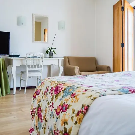 Hotel Casa Da Padeira *